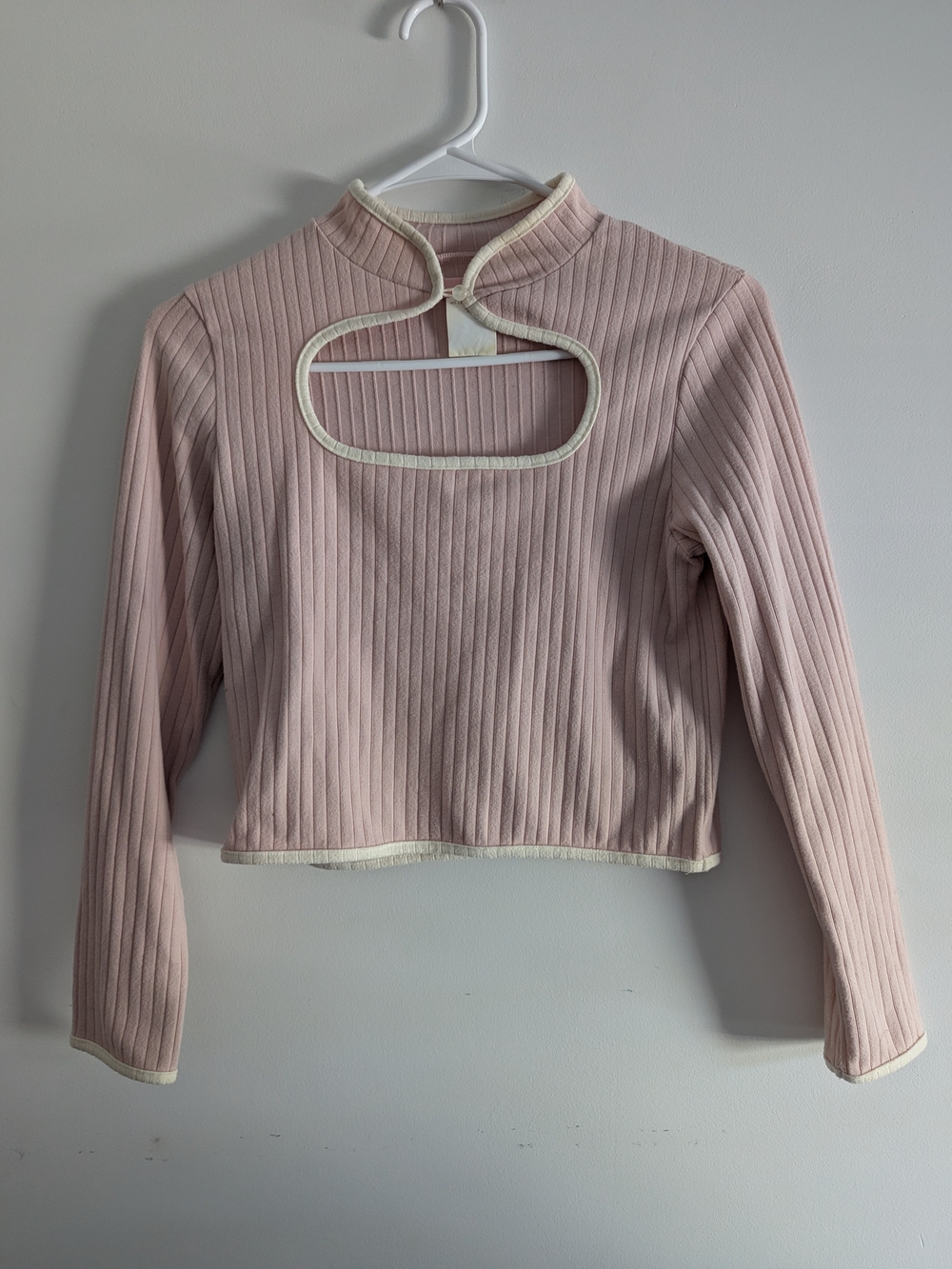 Ribbed Pink And Cream Cutout Clasp Long-Sleeve Japanese Lilily Top XS-S